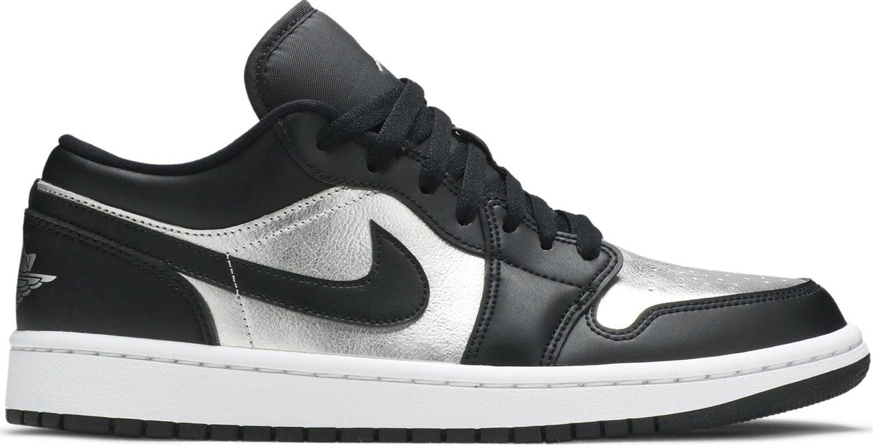 Jordan 1 Low SE Black Metallic Silver (W)